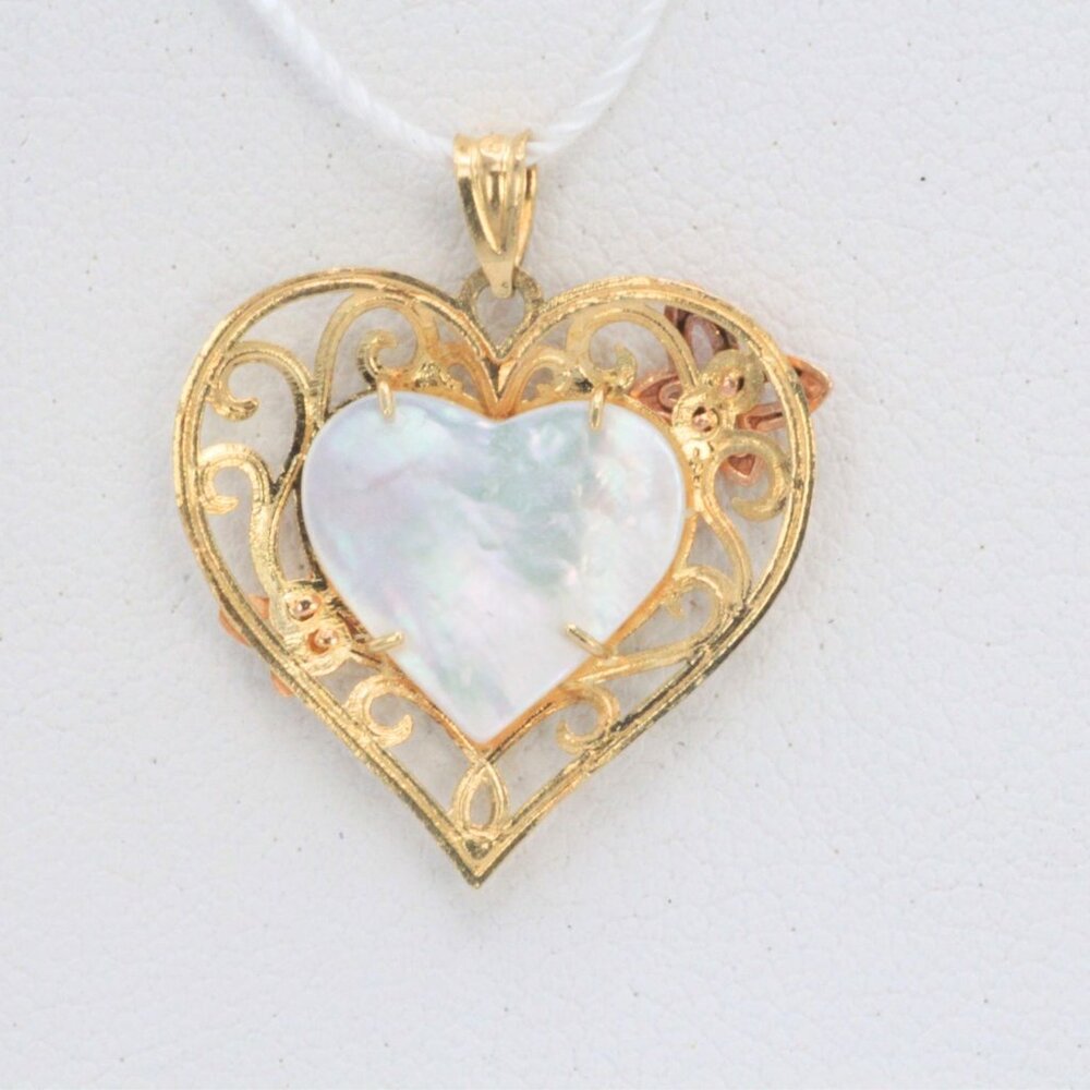 10k Solid Gold Mom Script Word with Mother of Pearl Background Pendant - Picture 9 of 10